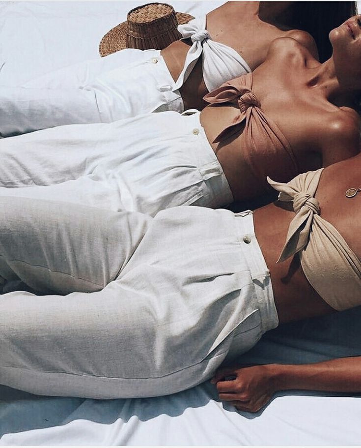 Tropical beach outfits